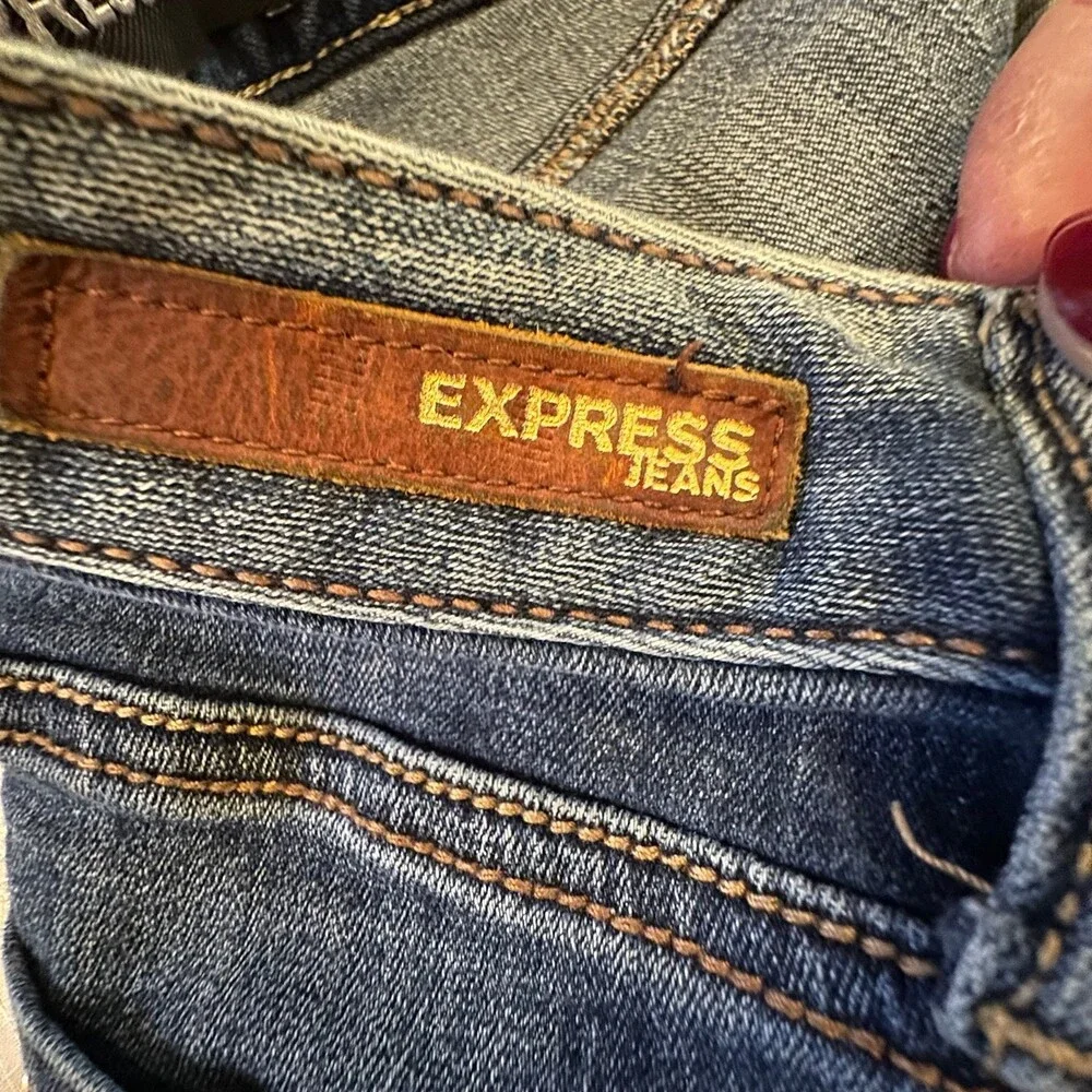 Express Jeans - Picture 10 of 12